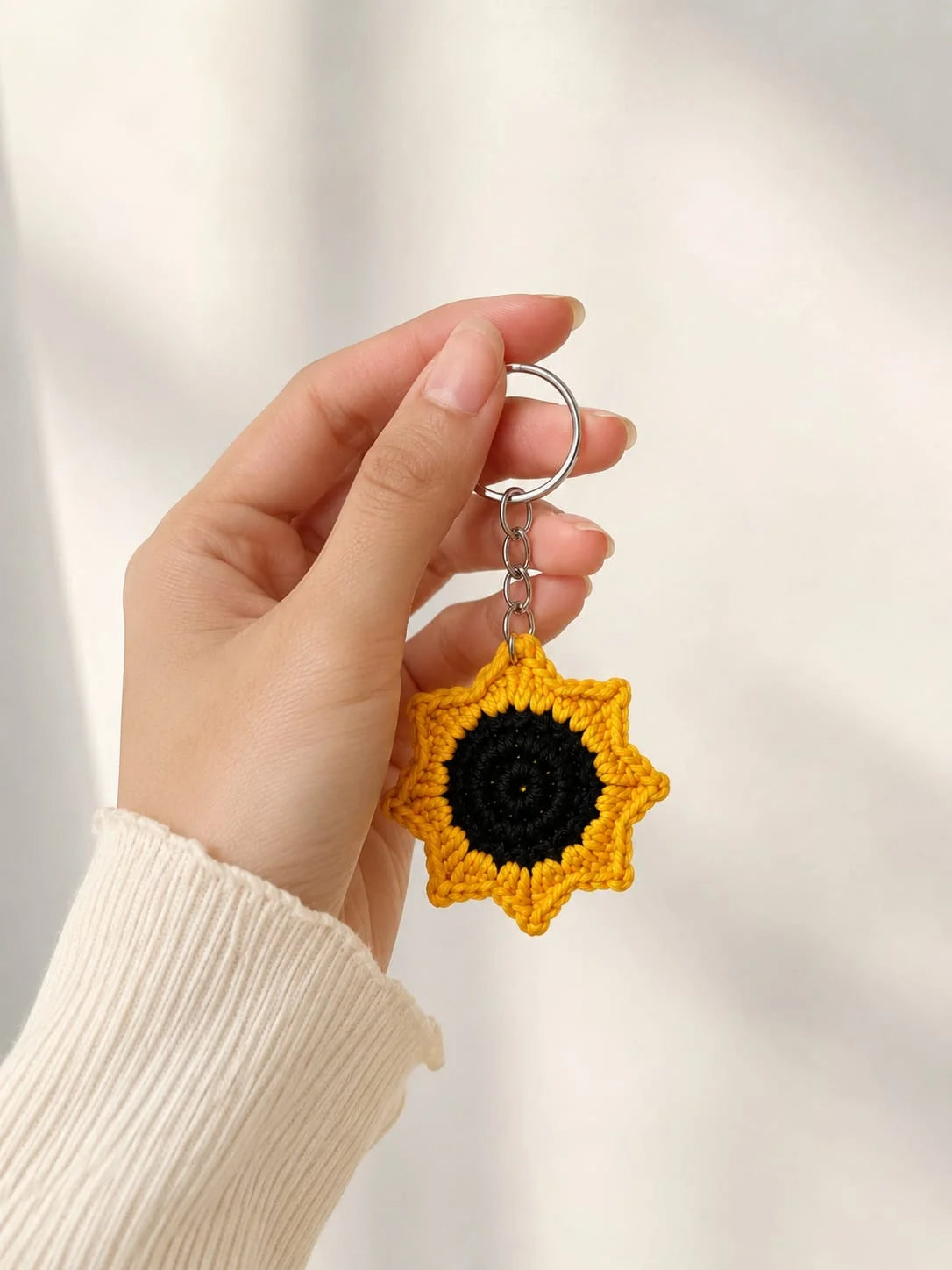 SUNFLOWER KEYCHAIN